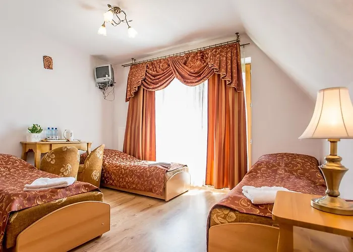 Pod Modrzewiami Pensjonat